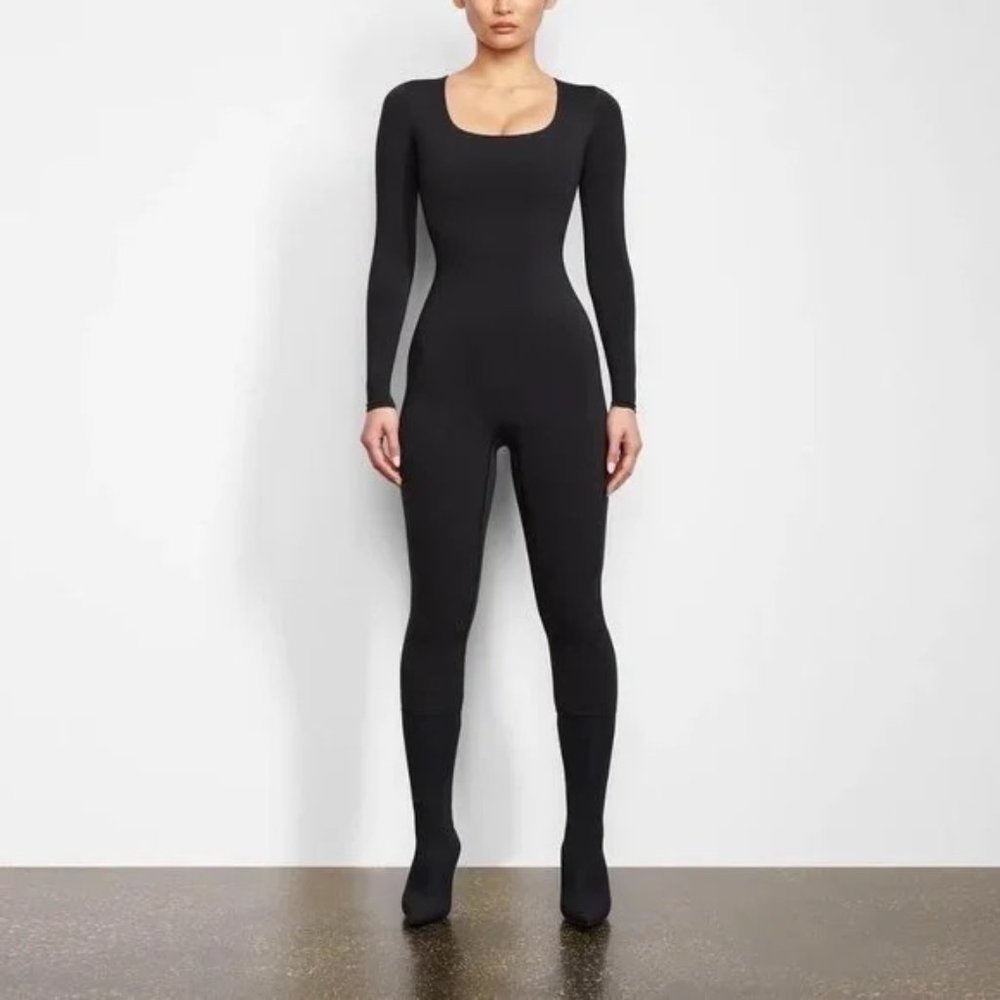 SKIMS All In One Long Sleeve Jumpsuit - Sz L NWT